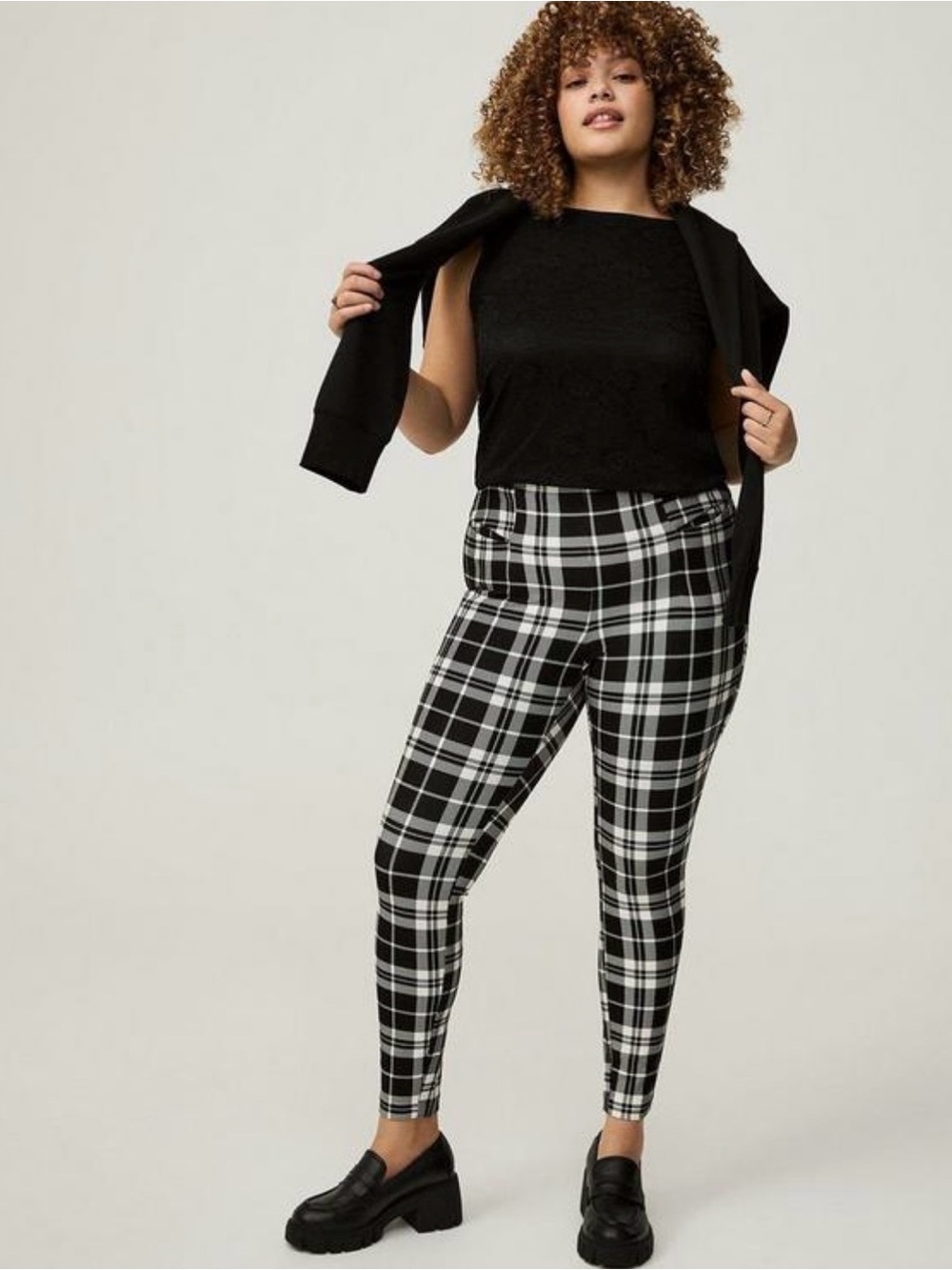 NWT Torrid Skinny Ponte Pant.  Size 00 (10)